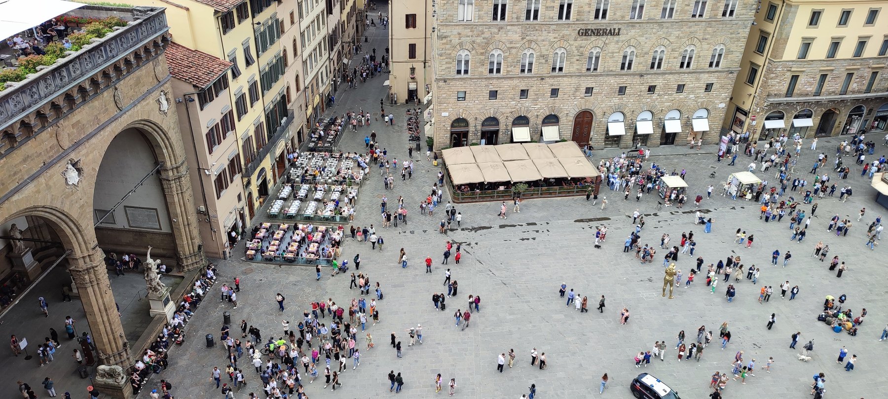 Piazza della Signoria and the Loggia dei Lanzi seen from the Arnolfo Tower